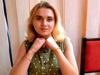 Livesex private IsabelShain