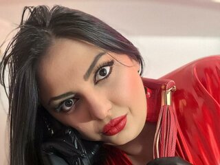 Naked amateur QuinnMandy